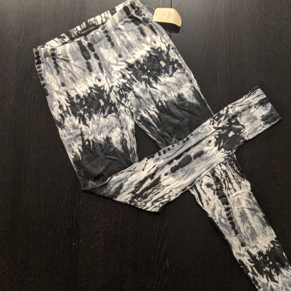 NWT Forever 21 S leggings tie-dye black grey